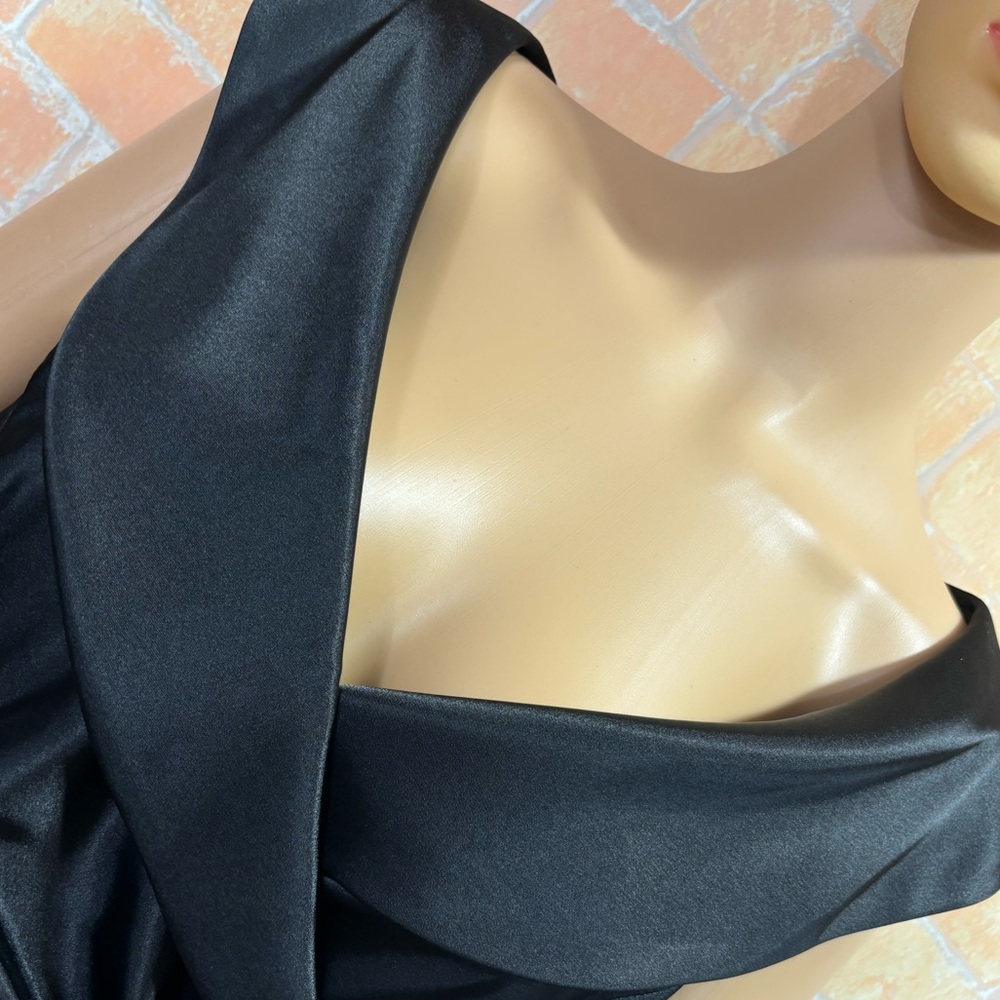 Onyx Nite Satin Dark Green Midi Dress - Picture 2 of 11